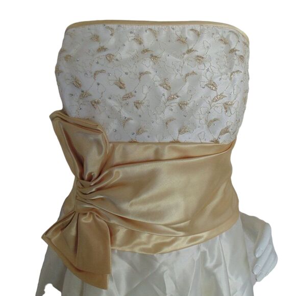 Jessica McClintock GUNNE SAX Dress, Junior 3/S, Strapless, White/Gold, Bow - Picture 2 of 13